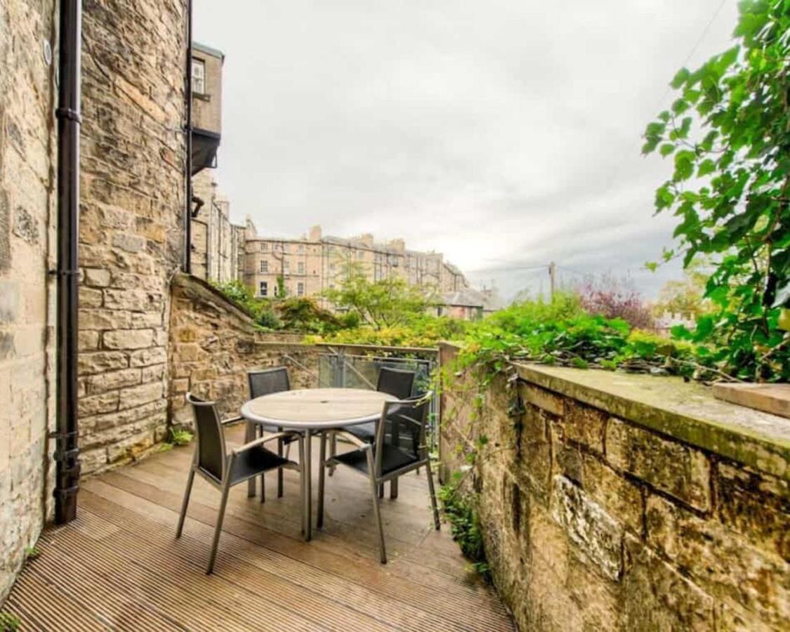 Beautiful City Centre Georgian 4 Bed Townhouse With Private Garden Edinburgh Exterior photo