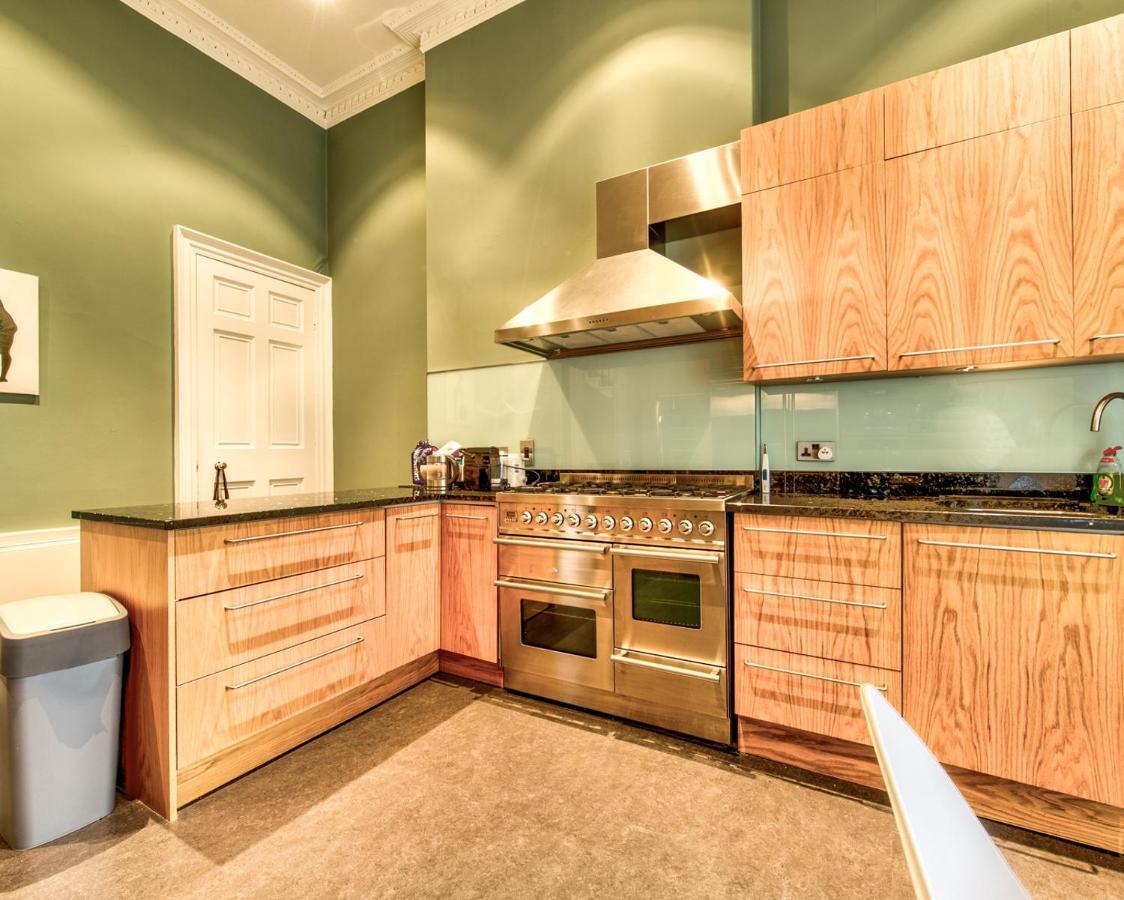 Beautiful City Centre Georgian 4 Bed Townhouse With Private Garden Edinburgh Exterior photo