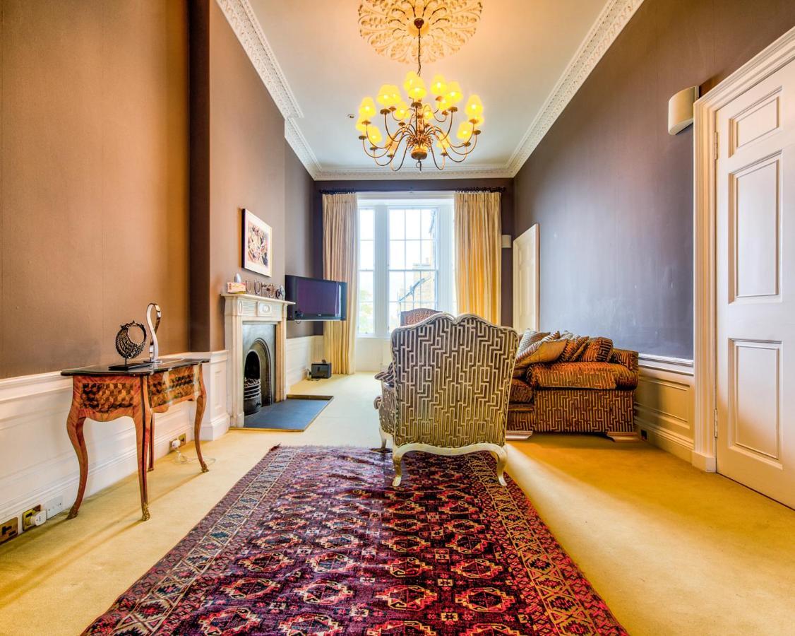 Beautiful City Centre Georgian 4 Bed Townhouse With Private Garden Edinburgh Exterior photo